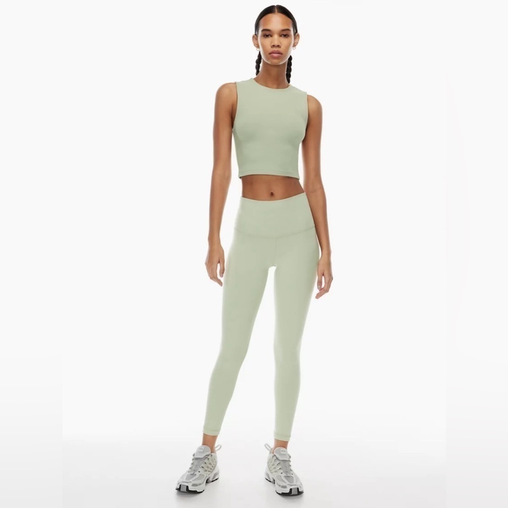 Aritzia TnAction TnaBUTTER™ Cheeky Hi-Rise Legging